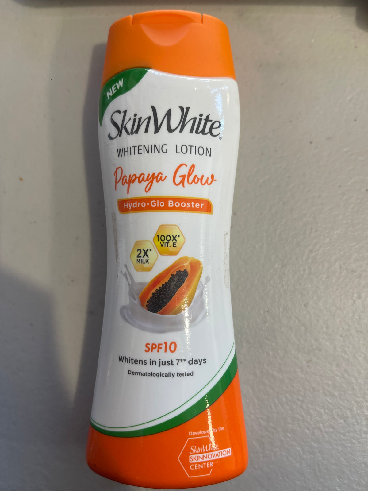 SKIN WHITE WHITENING LOTION PAPAYA GLOW 100ml